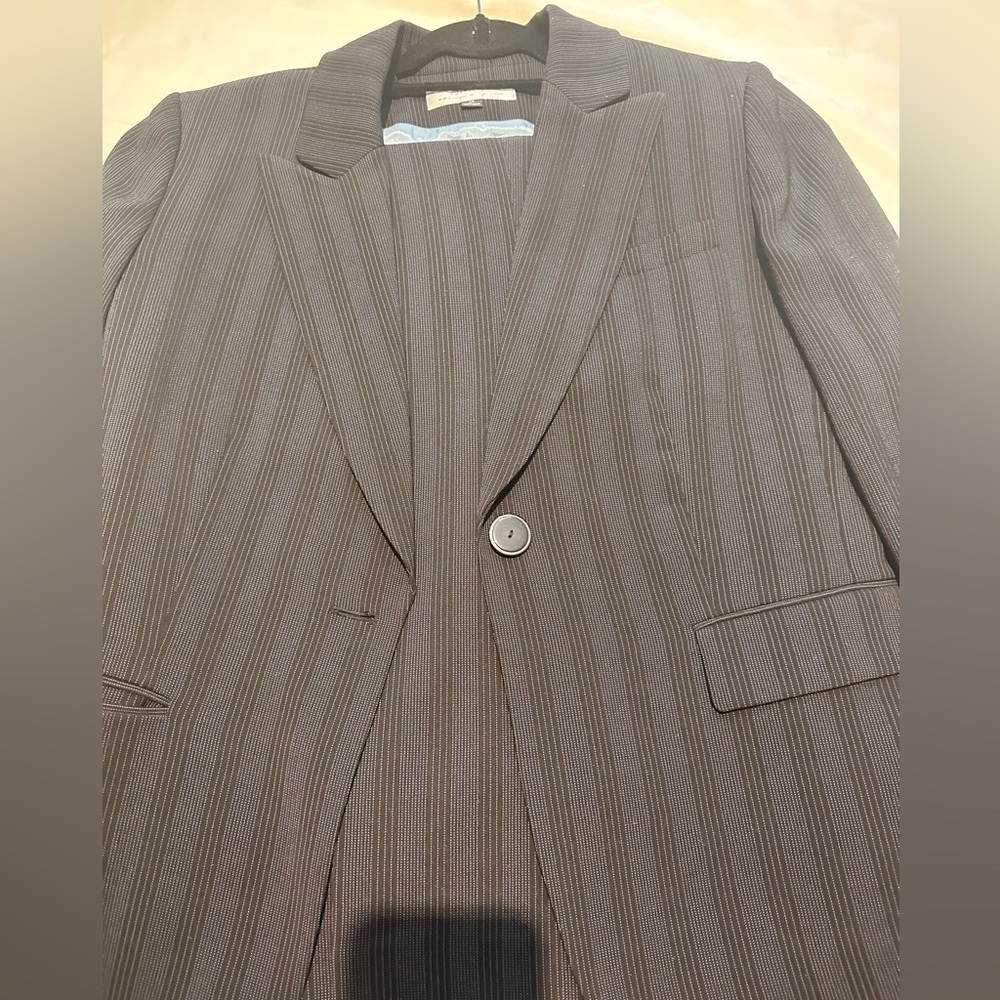 Woman pantsuit